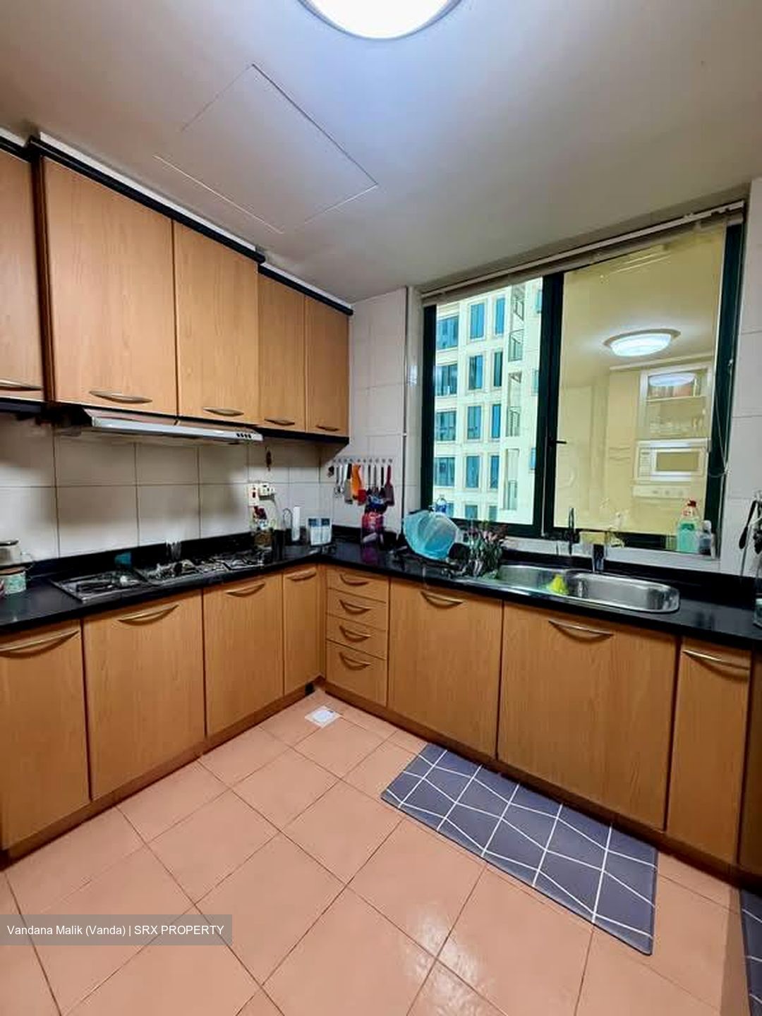Pebble Bay (D15), Condominium #560616771